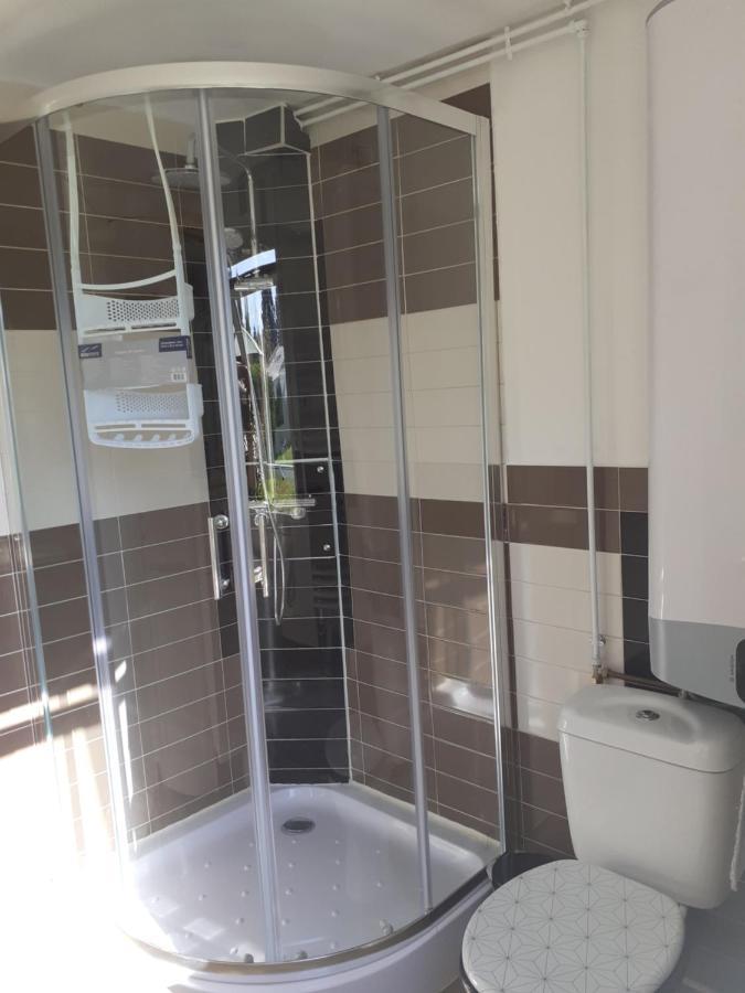 Petite Maison Chalet A 100 M De La Petite Mer De Gavres Riantec Zewnętrze zdjęcie